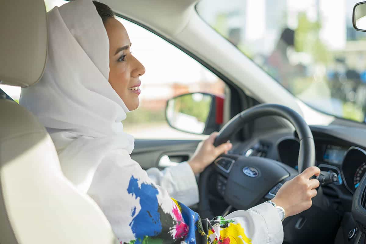 مدرسة القطيف لتعليم قيادة السيارات للنساء